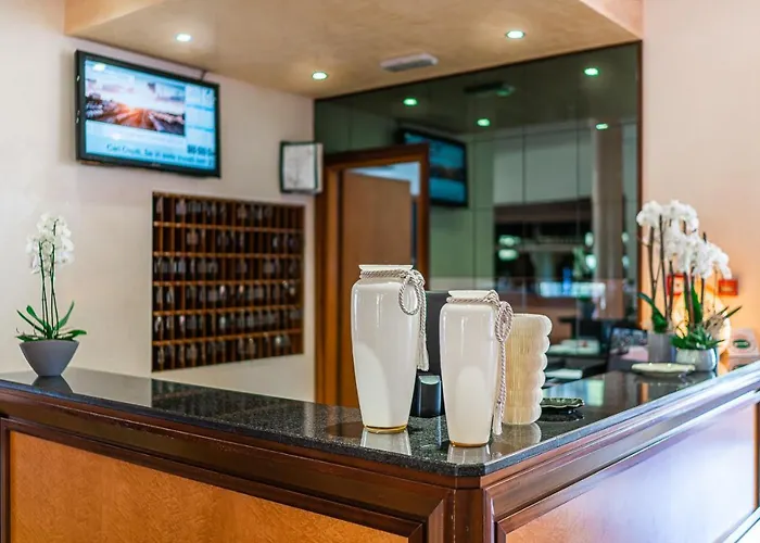 皇家酒店 比比翁